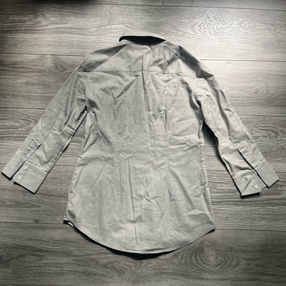 Theory Tan Safari 100% Cotton Lightweight Long Sleeves Pockets Top Size S Summer - Picture 2 of 9